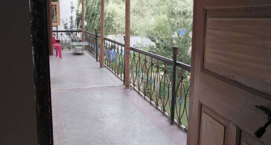 Young Muskaan Palace Hotel, Srinagar 4